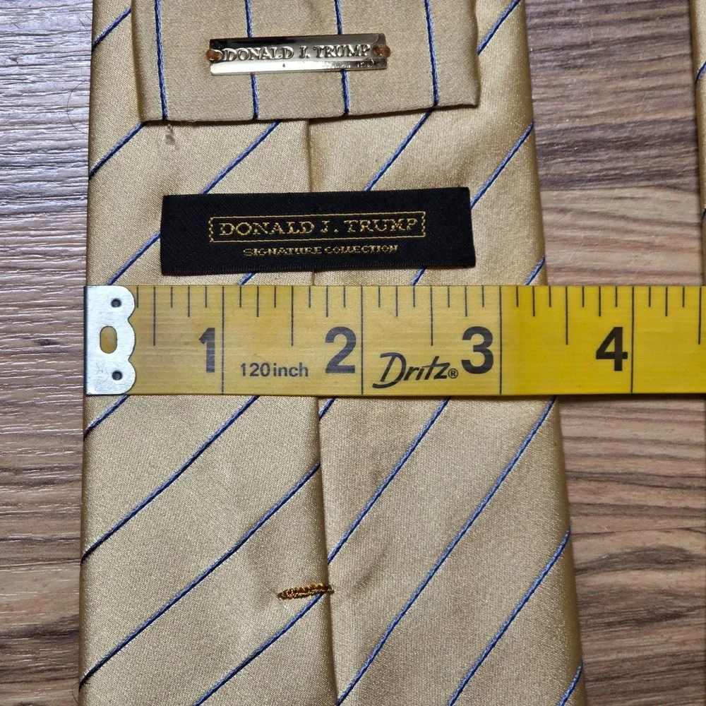 Donald‎ J Trump Signature Collection Striped Necktie Men's Gold Blue 100% Silk